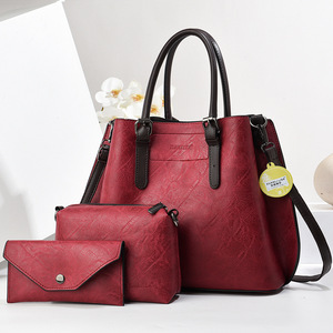 Sac fourre-tout en cuir souple vintage sac à bandoulière pour femme sac à main simple et polyvalent ensemble mère fille sacs d'exportation - Product Image 1