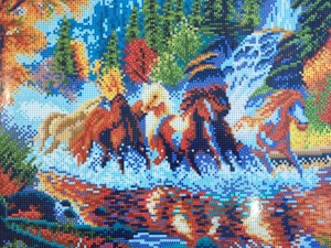 Kit per Pittura Diamante Fai-da-Te con Motivo di Cavalli in Corsa, Vendita all'Ingrosso - Product Image 3