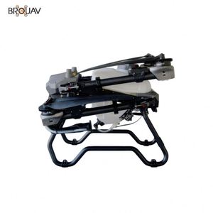 Drone agricole BROUAV pour la pulvérisation et l'apport d'engrais en ferme - Product Image 3
