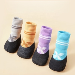 Chaussettes imperméables anti-salissures pour chiens, bottes de pluie pour petits chiens, toutes saisons, protège-<span class=keywords><strong>pattes</strong></span>, douces et respirantes pour un usage quotidien décontracté - Product Image 1