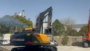 Excavadora de Orugas Hyundai 220LC-9S de 22 Toneladas, Año 2019, Alta Calidad, con Motor Cummins Original, Componentes Centrales PLC Incluidos - Product Image 6