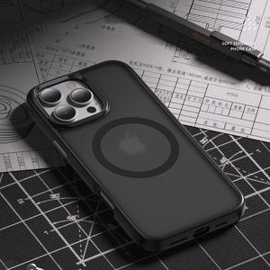 <span class=keywords><strong>Coque</strong></span> de téléphone magnétique rigide mate pour iPhone 16 Pro <span class=keywords><strong>Coque</strong></span> arrière givrée pour iPhone 16 15 14 - Product Image 3