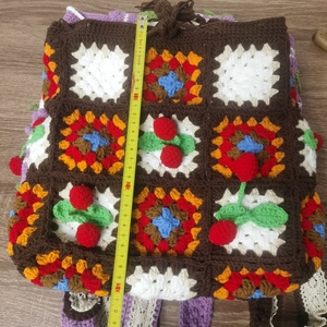 Sac en crochet fait main personnalisé 2025 pour femme – Dernière collection, motif brodé tendance, artisanat textile et de tissu - Product Image 4