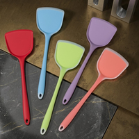 Vente d'usine Accessoires de cuisine Spatule de tourneur en silicone Outils de cuisine et gadgets