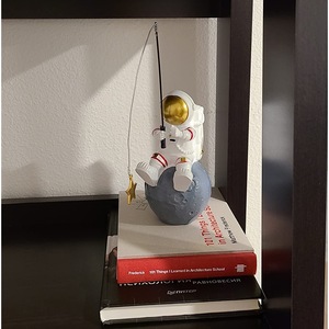 Figura de astronauta, adorno de cerámica, diseño moderno redondo, decoración de dormitorio, regalo para niños - Product Image 4