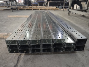 Bandejas Portacables Perforadas Personalizadas, Resistentes al Fuego, de Alta Resistencia, para Construcción Industrial - Product Image 2