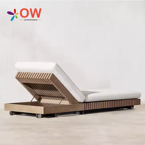 كراسي تسكع من خشب الساج لحمام السباحة في الهواء الطلق صانعة الشمس في الفنادق - Product Image 4