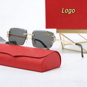 Nuovi <span class=keywords><strong>Occhiali</strong></span> <span class=keywords><strong>da</strong></span> <span class=keywords><strong>Sole</strong></span> di Lusso alla Moda con Protezione UV400 e Lenti Sfumate, Logo Personalizzabile, <span class=keywords><strong>Marca</strong></span> Rinomata, Unisex - Product Image 1