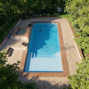 Piscina prefabricada rectangular de fibra de vidrio de alta calidad, de bajo mantenimiento, personalizada para patio trasero, grande, tipo contenedor. - Product Image 3