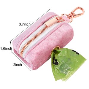 Dispenser Personalizzato per Sacchetti Igienici per Cani in Velluto con Logo, <span class=keywords><strong>Porta</strong></span> Sacchetti <span class=keywords><strong>Rosa</strong></span> per Escrementi di Cane - Product Image 2