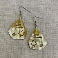 <strong>Best</strong> <strong>Selling</strong> Vietnam Fashion Children's Eco-friendly Horn Pendant <strong>Earrings</strong> with Cute Hoop Design for Weddings Parties Sold <strong>Bulk</strong>