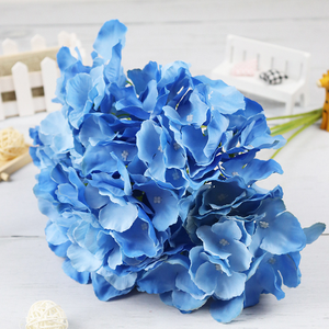 Suministros DE BODA Decoración <span class=keywords><strong>Flor</strong></span> Artificial 5 Cabezas Hortensia para la decoración del banquete de boda 5 Ramas Ramo de Hortensia - Product Image 4