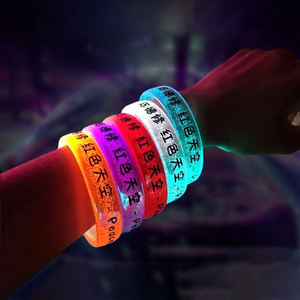 Colorido LED Luminous Light-Up Bracelet Bubble <span class=keywords><strong>Flash</strong></span> Concert Cheering Props para eventos - Product Image 2