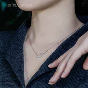 Collar GIGAJEWE con Colgante de Luna Creciente de Moissanita Blanca de 0.13ct, <span class=keywords><strong>Plata</strong></span> de Ley 925, <span class=keywords><strong>Cadena</strong></span> Tipo O para Mujer - Product Image 4