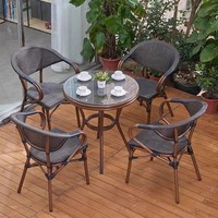 Table et chaises de loisirs pour balcon d'extérieur Chaises en rotin pour café d'extérieur Chaise de détente