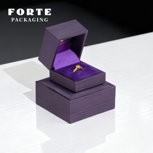 FORTE - Cajas de Anillos de Piel Sintética Morada de Alta Gama, Caja de Embalaje para Joyería con Logotipo Personalizado - Product Image 2