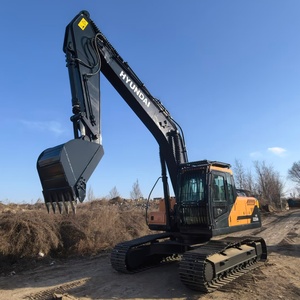 Excavadora de Ruedas Hyundai HX220HD de 22 Toneladas, Motor de Segunda Mano a Precio Económico, Excavadora Hyundai HX220HD Usada, Maquinaria Usada en Venta - Product Image 3