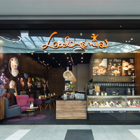 Conception d'intérieur pour boulangerie-café, service de rénovation de café commercial sur mesure, décoration moderne et industrielle pour boulangerie-café