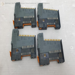 Lot de 4 B &amp; Modules d'entrée de capteur r X20 à 4222, Rev. U6 avec 11 modules de base, neuf, original, en stock, automatisation industrielle - Product Image 1