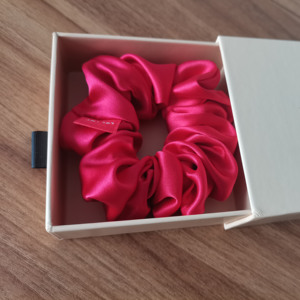 Groothandel 100% Moerbei Zijde Haar <span class=keywords><strong>Scrunchies</strong></span> Voor Vrouwen Scrunchy Zijde <span class=keywords><strong>Scrunchies</strong></span> Voor Haar Banden Elastische Band Haar - Product Image 4