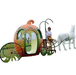 Centro de mesa de metal dorado para decoración de boda, carrito de princesa, caballo de calabaza, carro de Cenicienta, carrito de dulces - Product Image 1