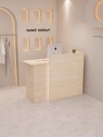 Bureau d'accueil d'angle moderne noir compact en MDF écologique avec éclairage LED, couleur et logo personnalisables, idéal pour les magasins de vêtements féminins - Offre Spéciale