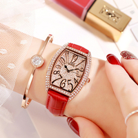 Jam Tangan Wanita Model Baru 2022 Bentuk Oval Kecil Retro dengan Tali Kulit Asli Poliester dan Kristal Berlian