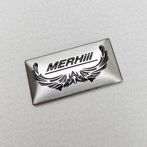 Customizable Modern Metal Smooth-Edge <strong>Silver</strong> Plated UV <strong>Printing</strong> 3D Embossed High Quality Engraved Aluminum Nameplate - Product Image 2
