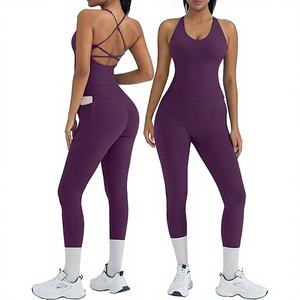 Ensemble de yoga 2 pièces léger pour femme, dos croisé, séchage rapide, anti-transpiration, taille mi-haute, sans coutures - Product Image 1