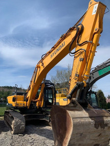Excavadora de orugas usada barata Hyundai 480LC-9S 215 225 305 385 a la venta en muy buenas condiciones - Product Image 4