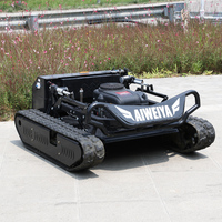 Robot tondeuse à gazon RC à essence CE, tondeuse à gazon télécommandée de type chenillé pour zones humides