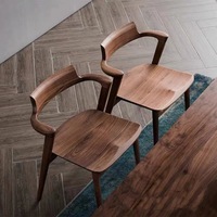 Chaise de salle à manger intérieure de luxe de style Mid-Century, chaise à accoudoirs en bois courbé de style français pour restaurant