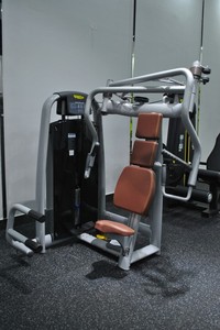 Nuovo Design MB: Chest Press Commerciale Professionale con Seduta, Attrezzatura da <span class=keywords><strong>Palestra</strong></span> <span class=keywords><strong>per</strong></span> Allenamento Muscolare, Esercizio <span class=keywords><strong>Pettorali</strong></span> con Carico a Perno - Product Image 5