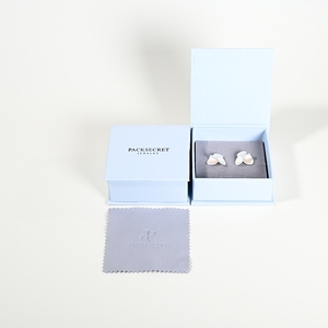 PackSecret luce blu portagioie quadrato personalizzato Logo nero chiusura magnetica per <span class=keywords><strong>collane</strong></span> bracciali stile libro - Product Image 4