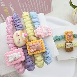 Wholes Little Bear Cookies Junk Cases Charmes Résine Cheveux Ornements Reis Nourriture Jouer pour la Décoration - Product Image 3