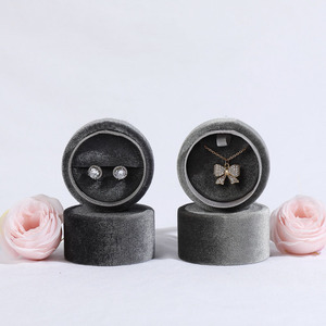 Round Velvet <b>Jewelry</b> <b>Box</b> Round Ring Pedant <b>Box</b> Fashionable <b>Jewelry</b> <b>Gift</b> <b>Box</b> With Ribbon - Product Image 5