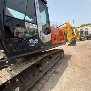 High Load Capacity Hitachi ZX200-3 Used Excavator With Wear-Resistant <b>Track</b> Core Components Included Engine and <b>Pump</b> - Product Image 4