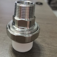 Raccord de tuyau PPR en acier inoxydable coude en plastique té connecteur de Tube d'eau techniques de coulée raccord de plomberie