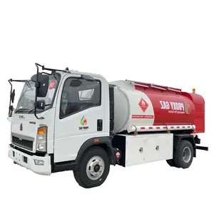 SINOTRUK HOWO 4x2 벌크 유조선 트럭 판매 신규 제조 가솔린 디젤 유조선 트럭 연료 유조선