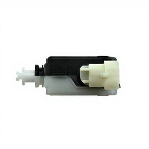 Tanque de Combustible de Plástico al por Mayor de Fábrica, Motor 13501151 con Bomba de Combustible para Buick Regal, LaCrosse, Chevrolet Cruze, Malibu, Audi - Product Image 3