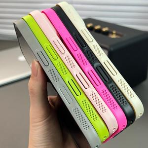 เคสโทรศัพท์แบบสัมผัสนุ่ม ระบายความร้อนได้ดี แม่เหล็กยึดติด พร้อมฟิล์มเลนส์เปลี่ยนเร็ว สำหรับ iPhone 17 /18 Pro Max - Product Image 5