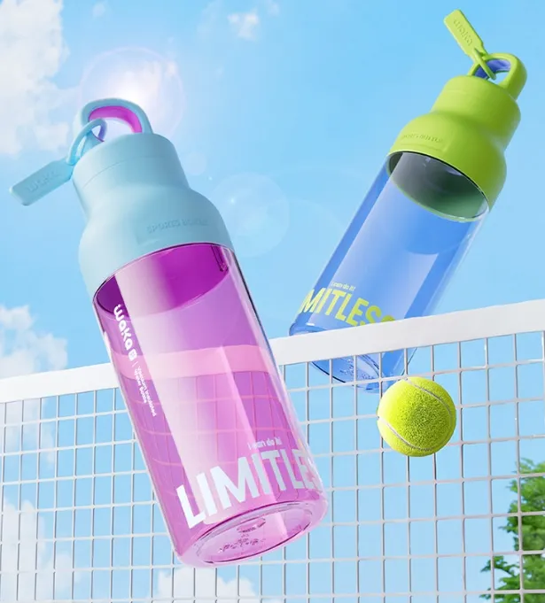 650ml Tritan anti-damla yaz spor su şişesi büyük kapasiteli taşınabilir spor plastik spor ve kamp açık hava etkinlikleri için