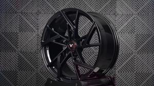 ล้อแม็ก VeroX น้ำหนักเบา ผลิตด้วยวิธีฟอร์จ 5x112 สำหรับ Audi <span class=keywords><strong>Etron</strong></span> Q4 <span class=keywords><strong>Q3</strong></span> Q5 Q7 Q8 ขนาดสั่งทำพิเศษ 18 19 20 21 22 นิ้ว ขอบ 8J-11J ล้ออัลลอยสำหรับรถแข่ง - Product Image 3