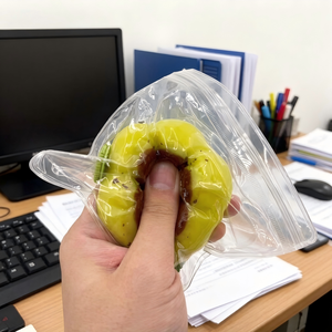 Giocattolo Squishy a Forma di Zampa di Gatto al Cioccolato Matcha, Morbido Antistress, Giocattolo Sensoriale per Bambini e <span class=keywords><strong>Adulti</strong></span> - Product Image 2