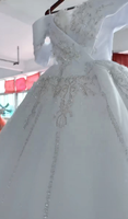 Robe de mariée de luxe élégante 2026 en dentelle perlée, coupe princesse, épaules dénudées, asymétrique, col en V, scintillante, pour mariées africaines