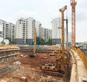 Factory Price 50m 169kw Pile Drilling <strong>Rig</strong> XR330E <strong>Bore</strong> Pile Machine Rotary Drilling <strong>Rig</strong> - Product Image 6