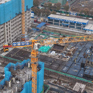 Grúa Torre de Plataforma Plana Dahan de Alto Estándar QTZ125(6015) Construcción de Primera Calidad Sin Plataforma de 10 Toneladas para Proyectos de Construcción - Product Image 1