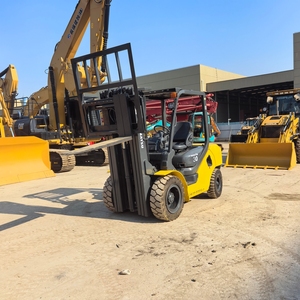 Vente Flash Chariots Élévateurs TCM 3T d'Occasion TCM FD30, FD50, FD100 Provenant du Japon - Product Image 3