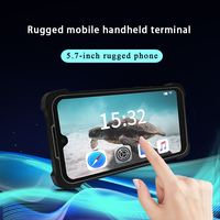 Terminal Inteligente Portátil Dual 4G LTE de 5.7 Pulgadas con Android 13, Escáner de Código de Barras 2D, PDA Industrial Resistente al Agua IP68 en Stock