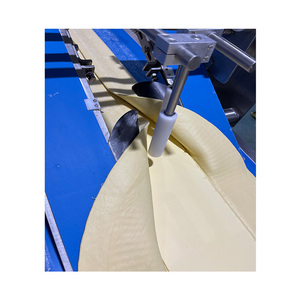 <span class=keywords><strong>Ligne</strong></span> <span class=keywords><strong>de</strong></span> production <span class=keywords><strong>de</strong></span> pâte feuilletée industrielle à haut rendement machine à plastifier la pâte feuilletée - Product Image 1